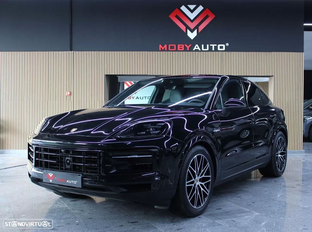 Porsche Cayenne Coupé E-Hybrid - 3