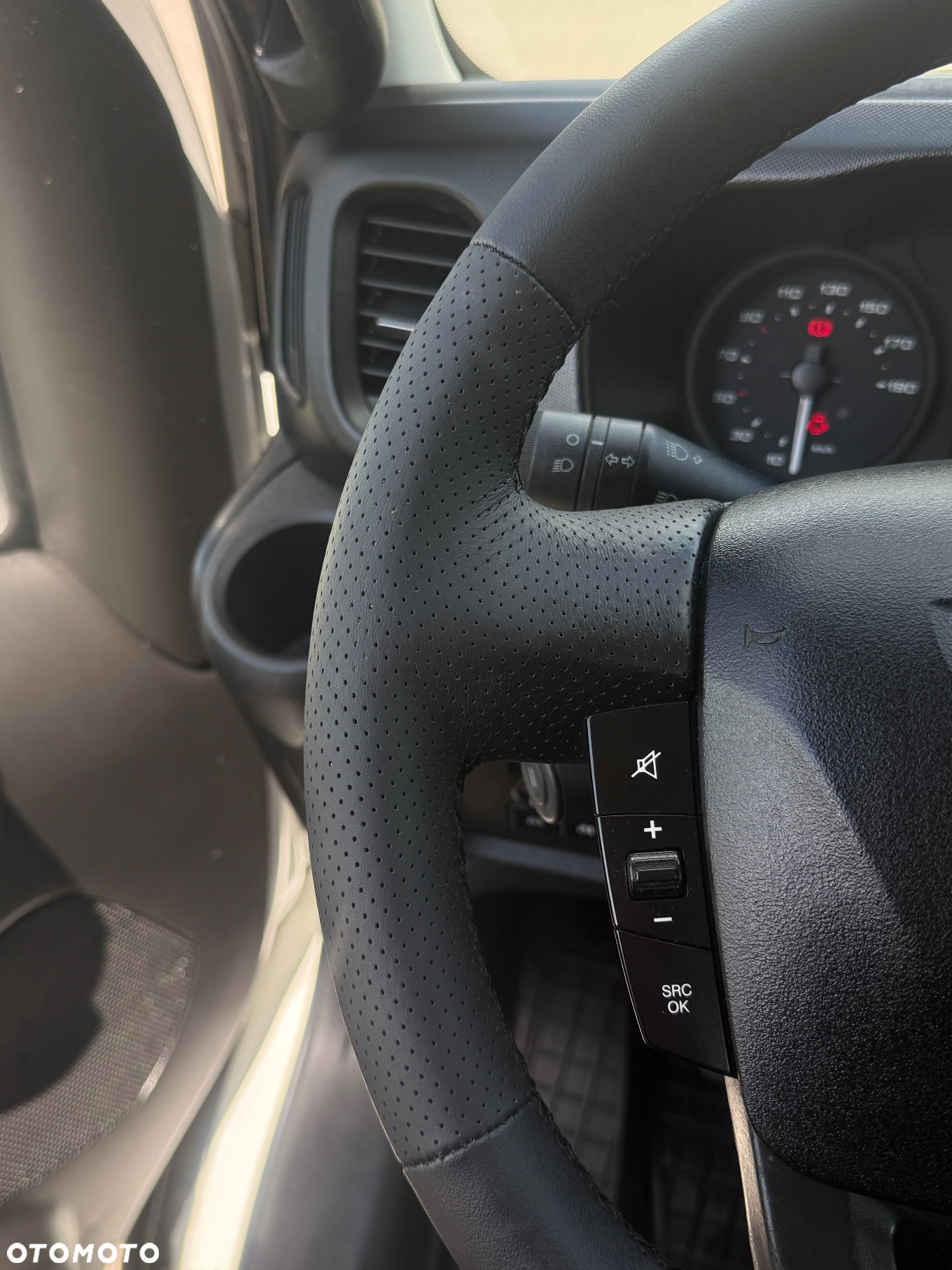 Iveco DAILY 72-180 3.0 HPI 180KM * HDS FASSI F70 * 3200 Udźwig * Wywrotka 3 Stronna * ŚWIETNY STAN! - 20