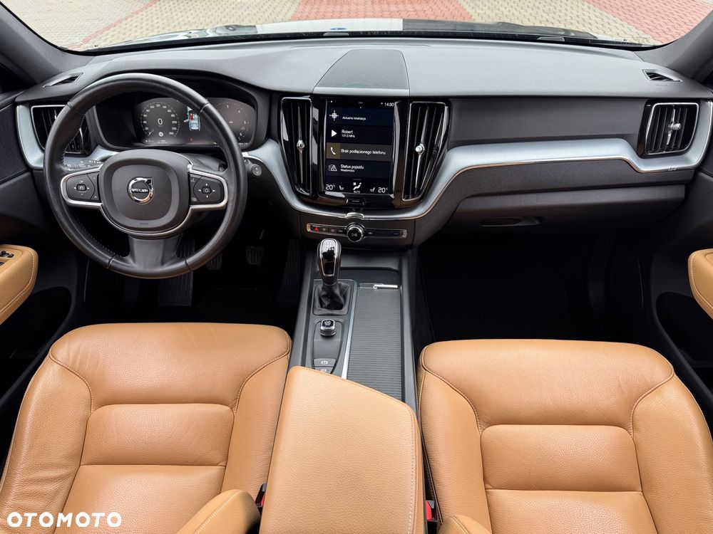 Volvo XC 60 - 6