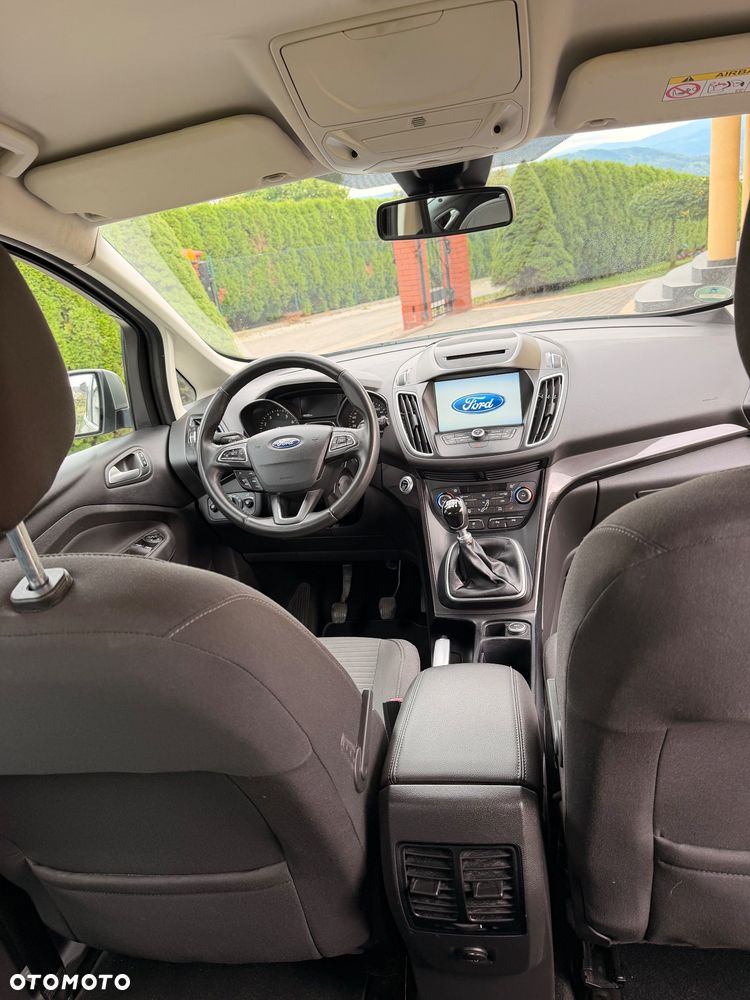 Ford C-MAX - 17