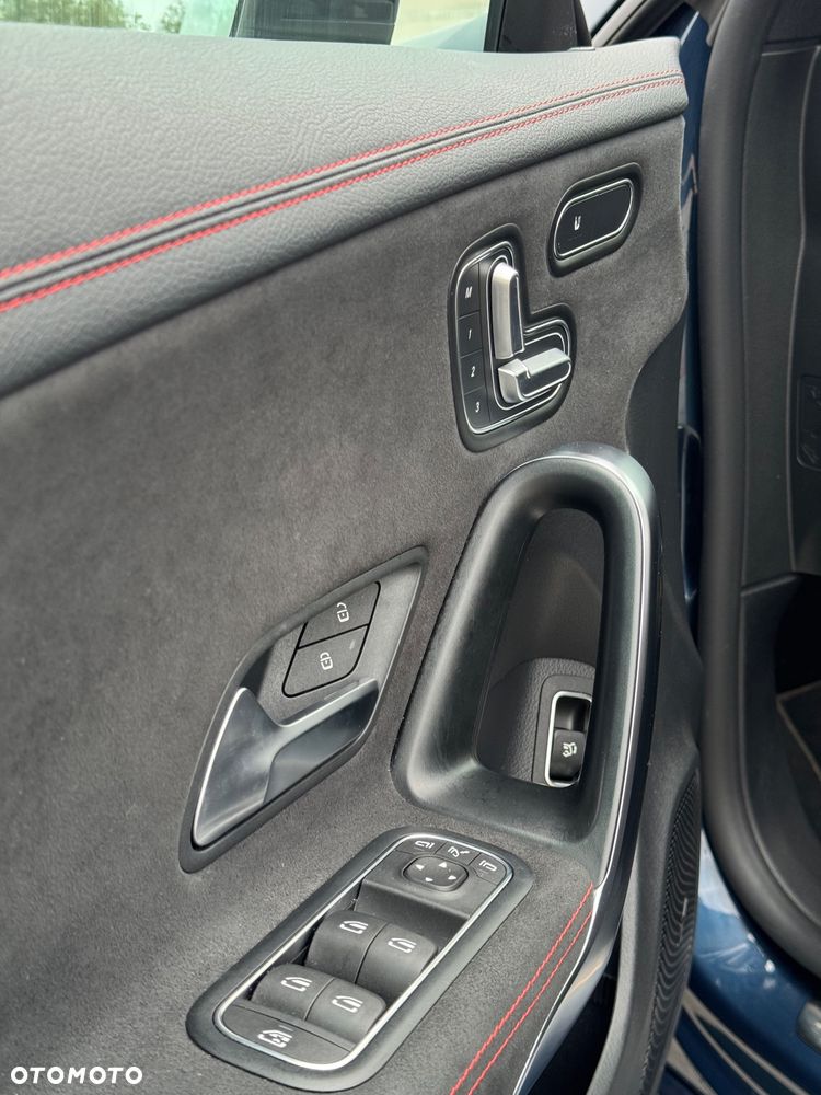 Mercedes-Benz CLA 250 4Matic 7G-DCT Edition 2021 - 10