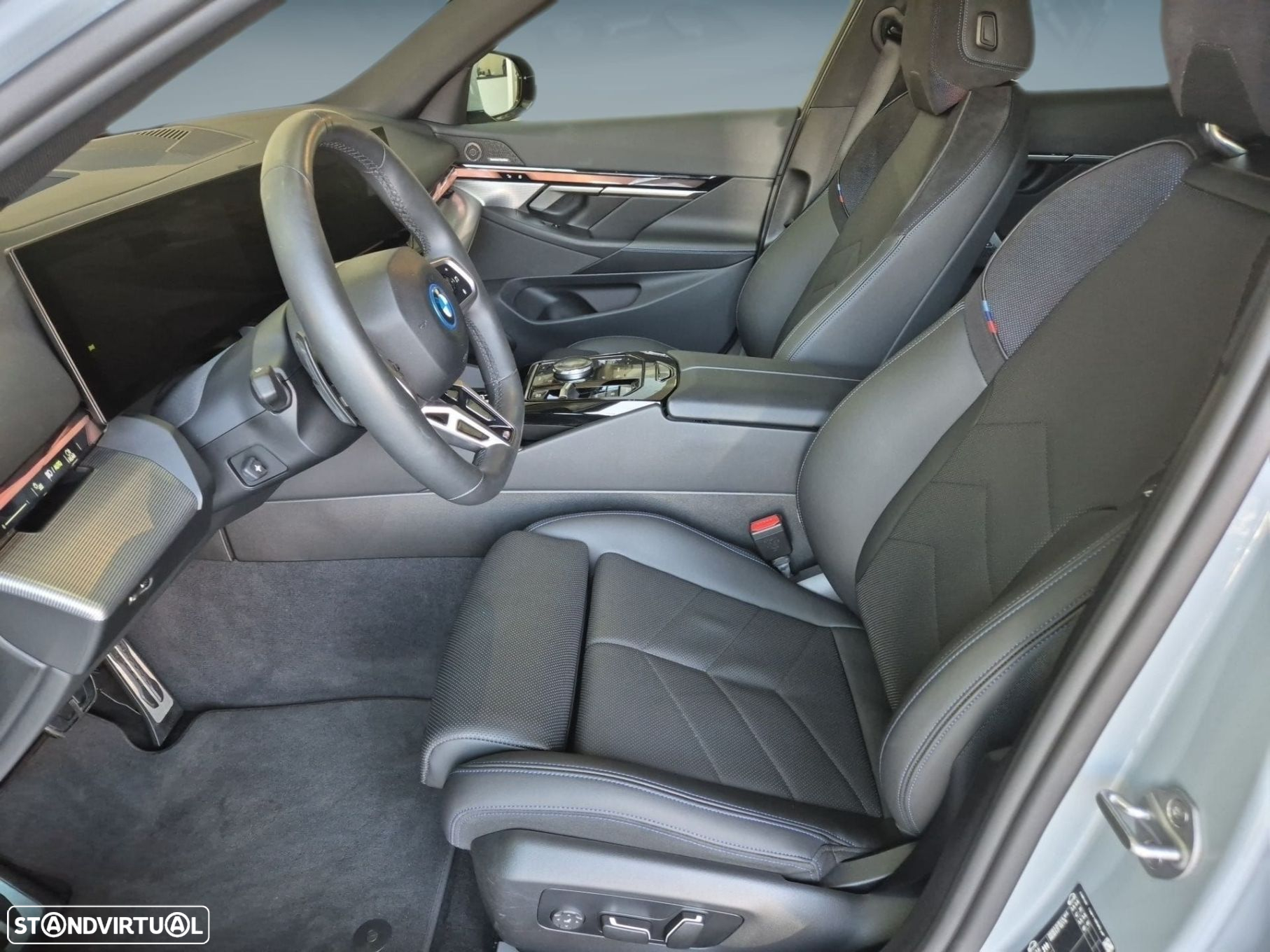 BMW i5 eDrive40 Pack Desportivo M - 8