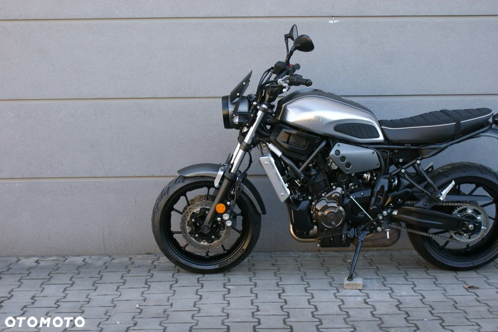 Yamaha XSR - 7