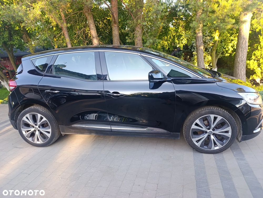 Renault Scenic ENERGY TCe 130 BOSE EDITION - 4