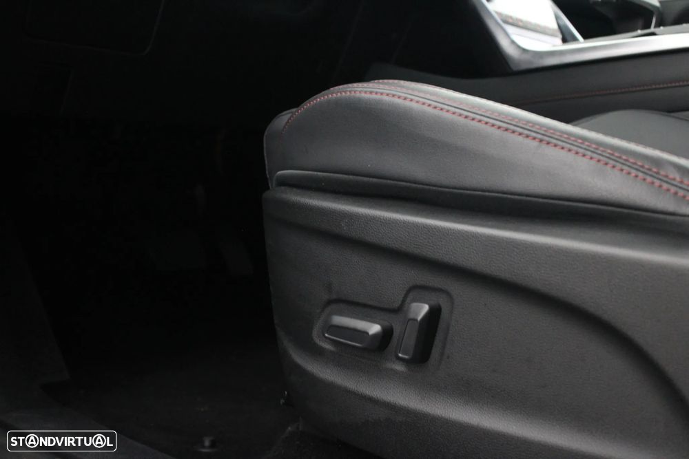 Maxus Euniq 6 Standard - 34