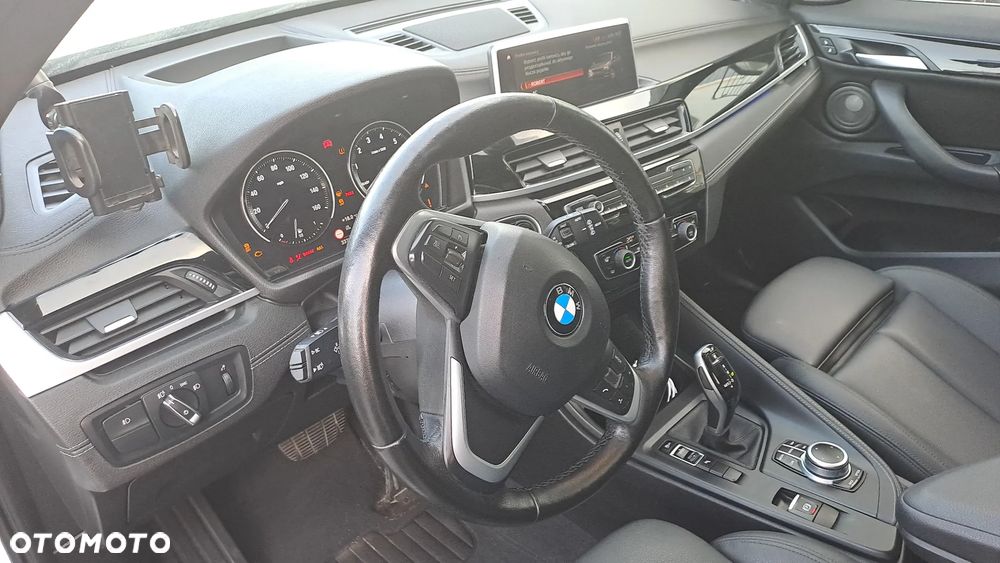 BMW X1 xDrive25i xLine sport - 4