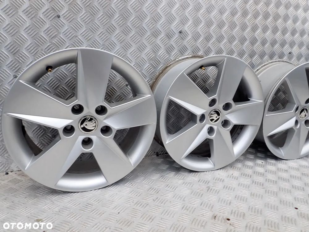 FELGI ALUMINIOWE SKODA OCTAVIA III 6,5JX16 ET46 5E0601025H - 1
