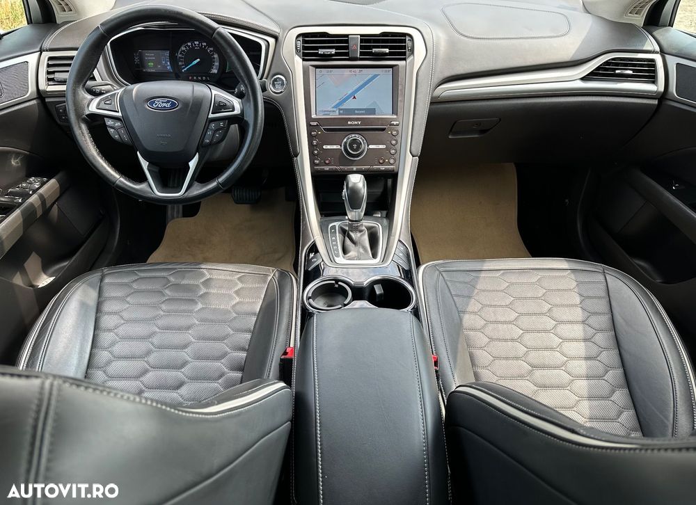 Ford Mondeo Vignale 2.0 Hybrid - 5