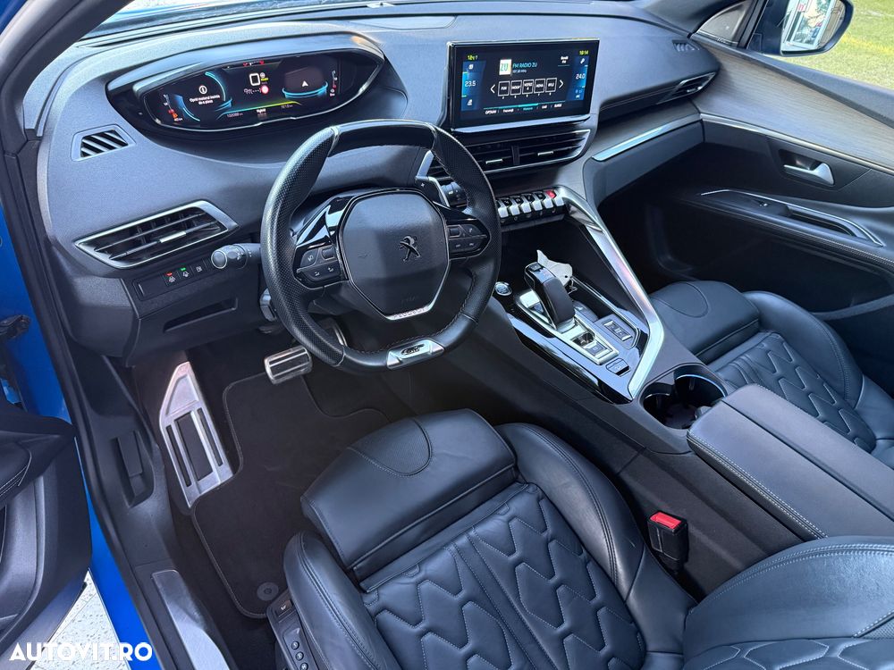 Peugeot 3008 Hybrid4 300 e-EAT8 GT Pack - 7