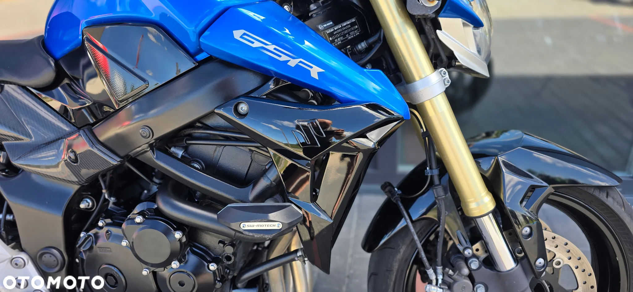 Suzuki GSR - 40