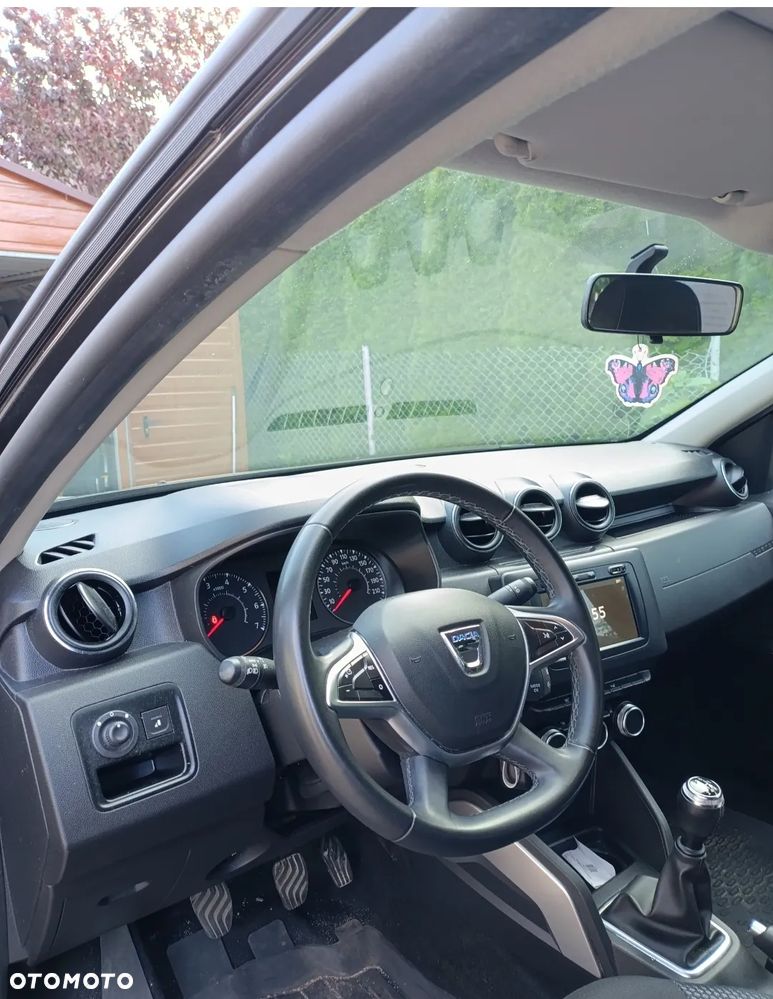 Dacia Duster 1.6 SCe Urban Explorer S&S - 21
