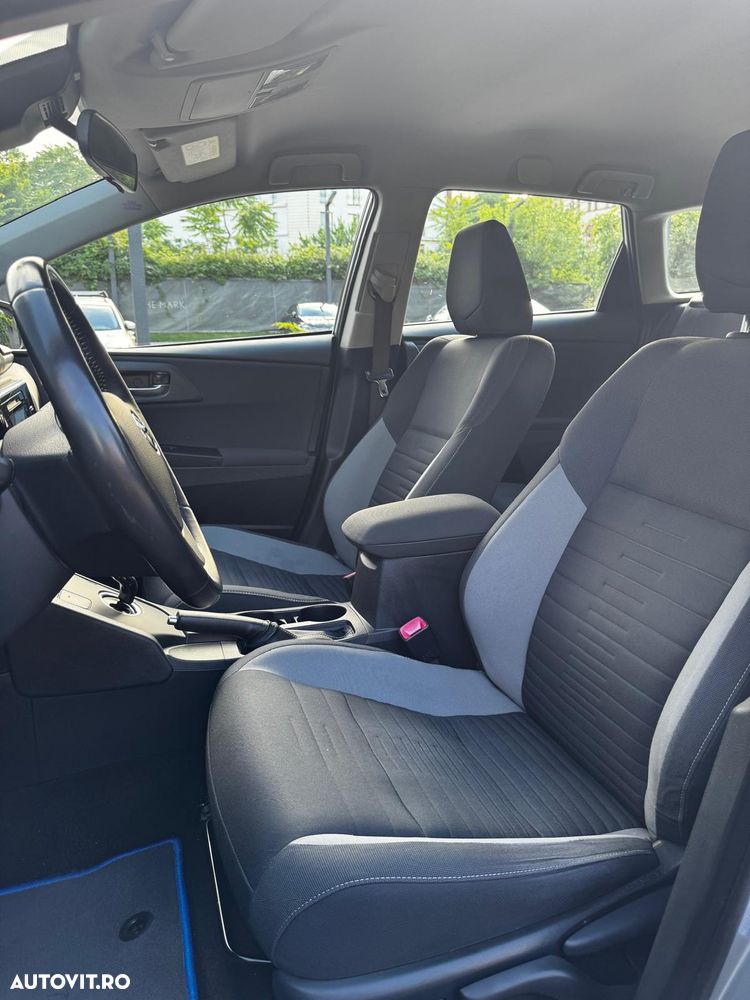Toyota Auris 1.8 L VVT-i Luna - 8