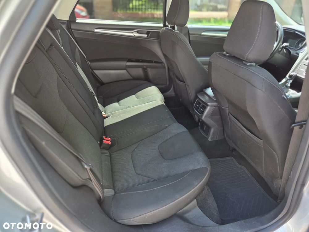 Ford Mondeo 2.0 TDCi Titanium - 13