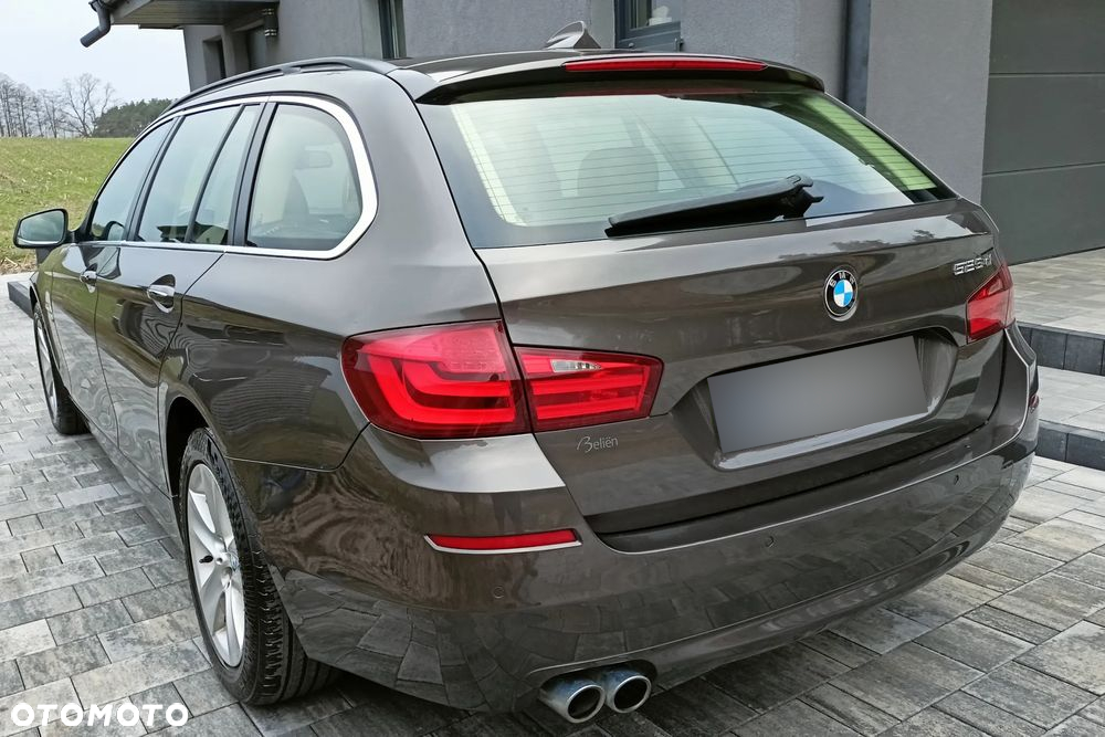 BMW Seria 5 525d xDrive Luxury Line - 5