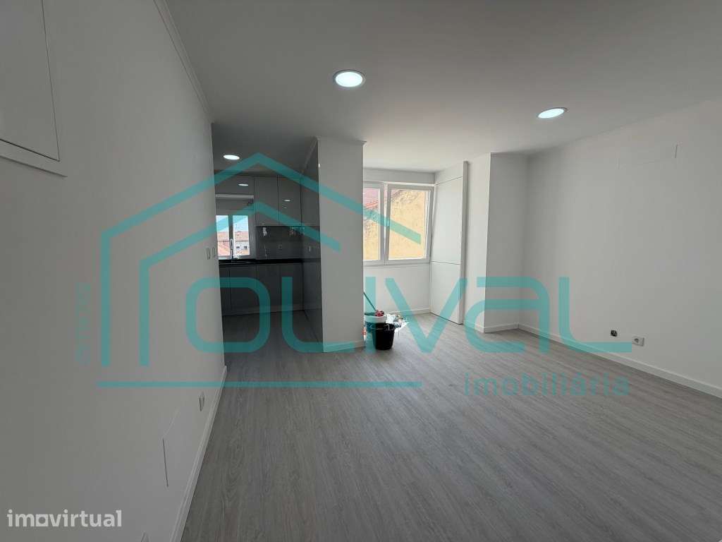 Apartamento T2 Centro de Vila Franca de Xira - Grande imagem: 3/22