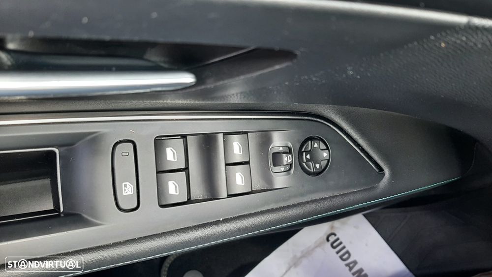 Peugeot 5008 1.5 BlueHDi Allure Pack - 55