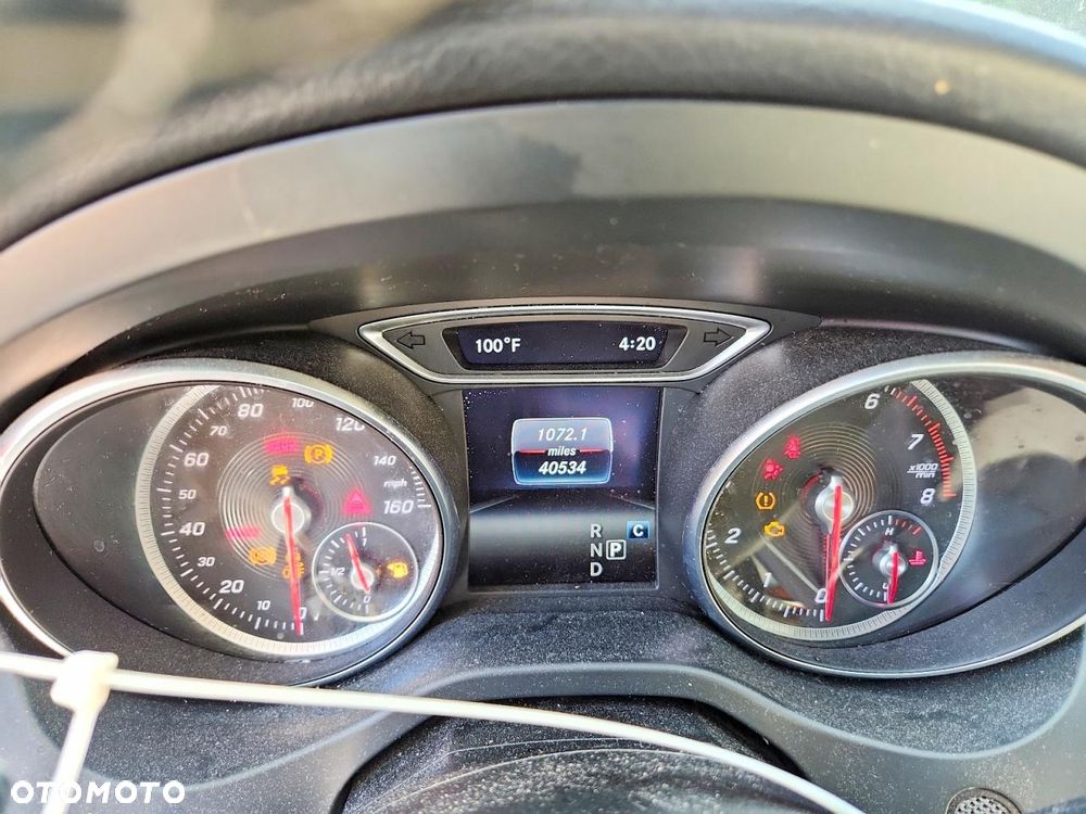 Mercedes-Benz CLA 250 4Matic 7G-DCT - 11