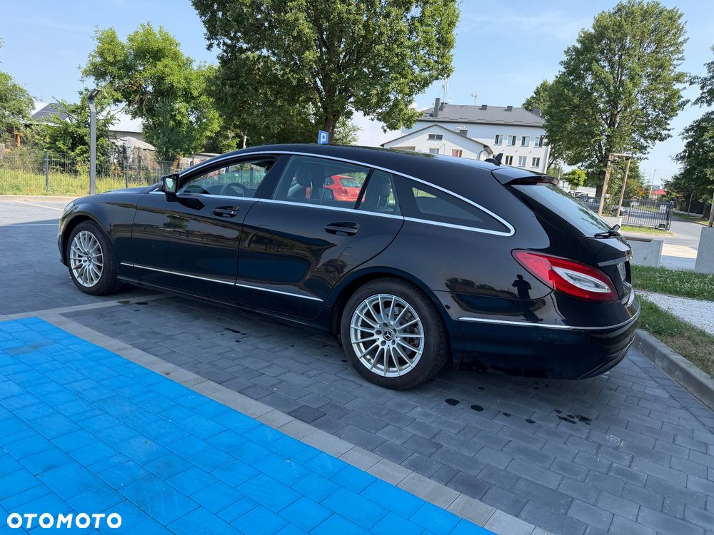 Mercedes-Benz CLS 350 d 4Matic 9G-TRONIC - 12