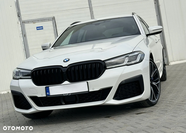 BMW Seria 5 530d xDrive mHEV M Sport sport