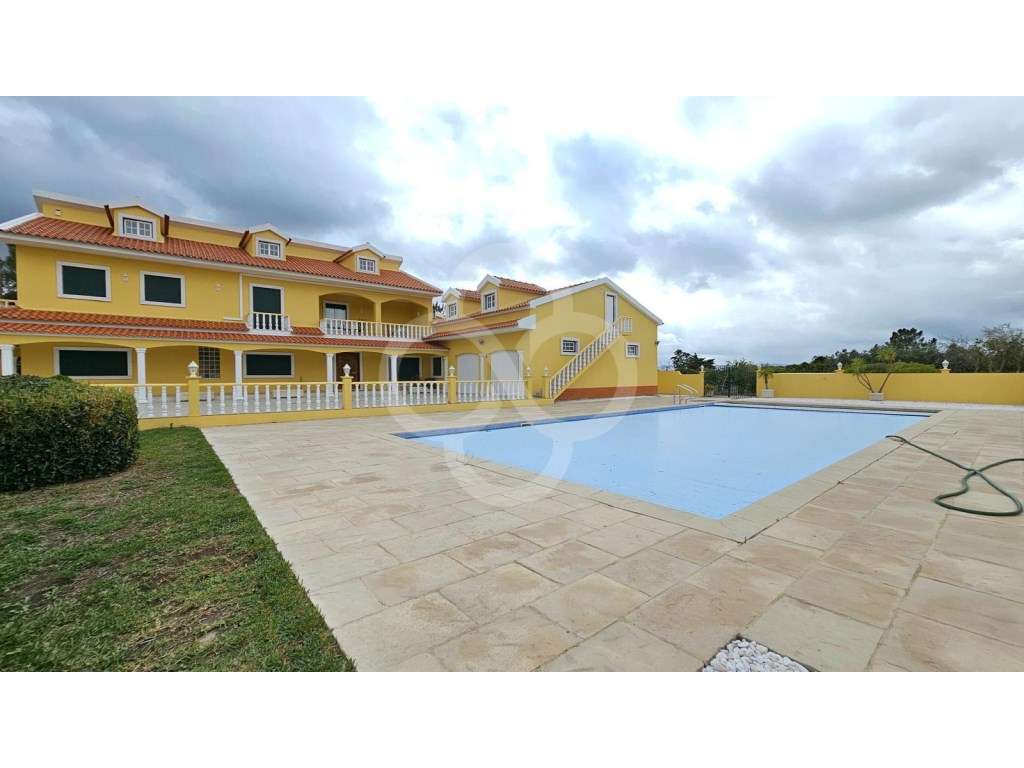 Quinta 2,4 hectares com moradia T5 em Aveiras de Cima Azambuja - Grande imagem: 3/46