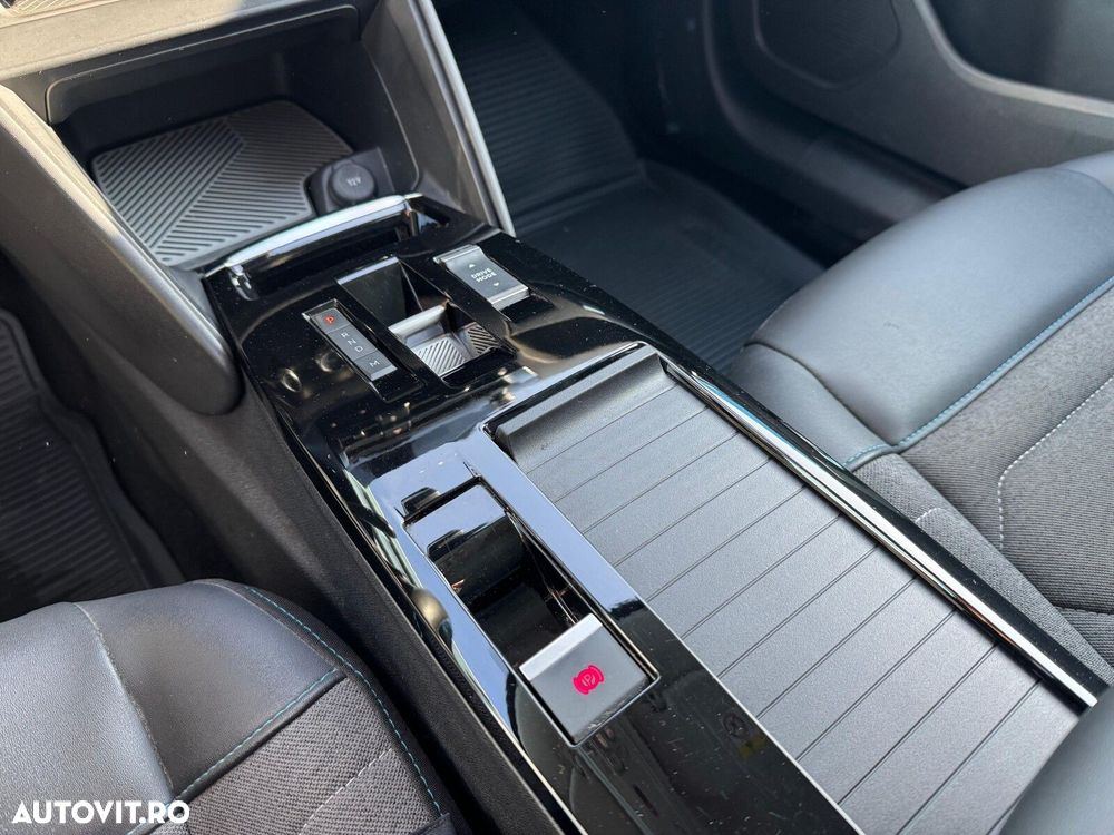 Citroën C4 1.2 PureTech S&S EAT8 Feel - 11