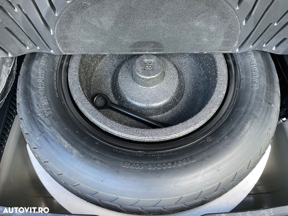 Toyota RAV4 Style - 23