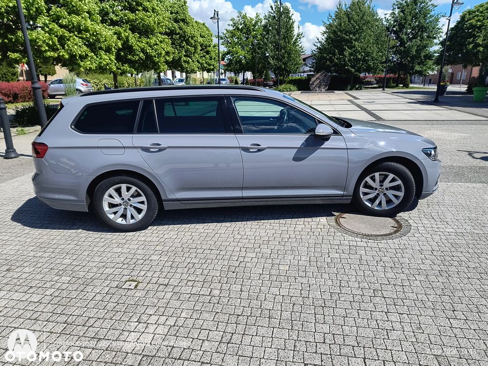 Volkswagen Passat 2.0 TDI EVO Elegance DSG - 8