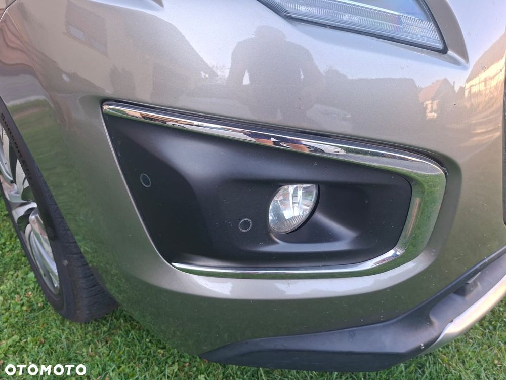 Peugeot 3008 1.2 PureTech Allure S&S - 7