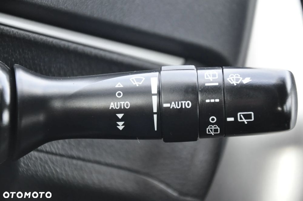 Toyota Verso 1.8 Premium MS - 39