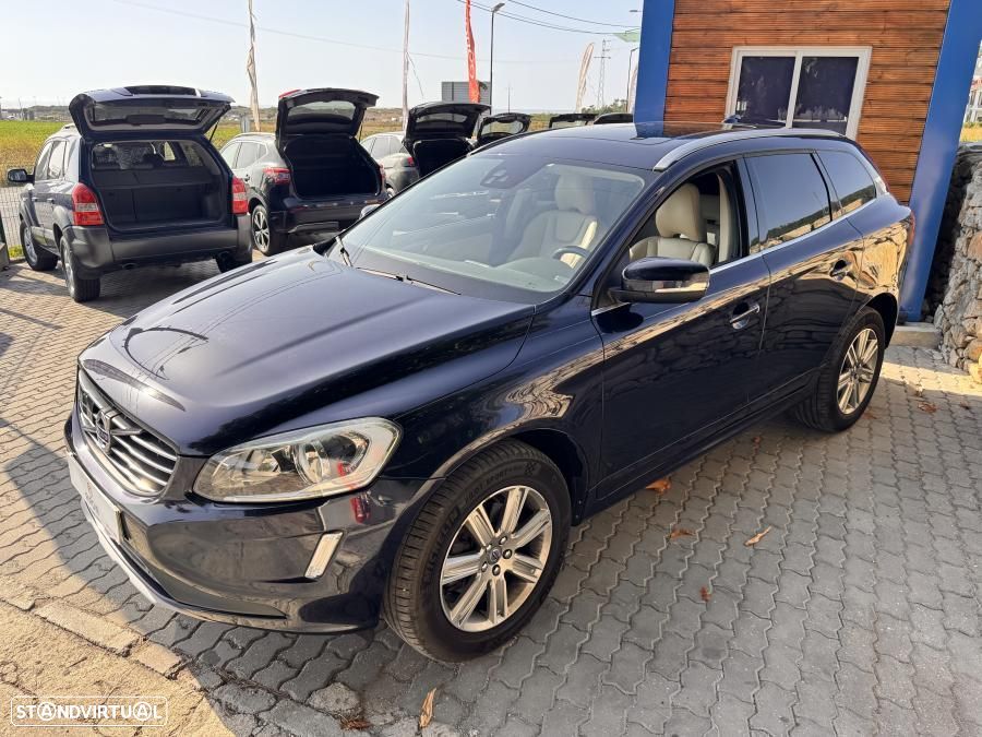 Volvo XC 60 2.0 D3 Momentum Plus - 4