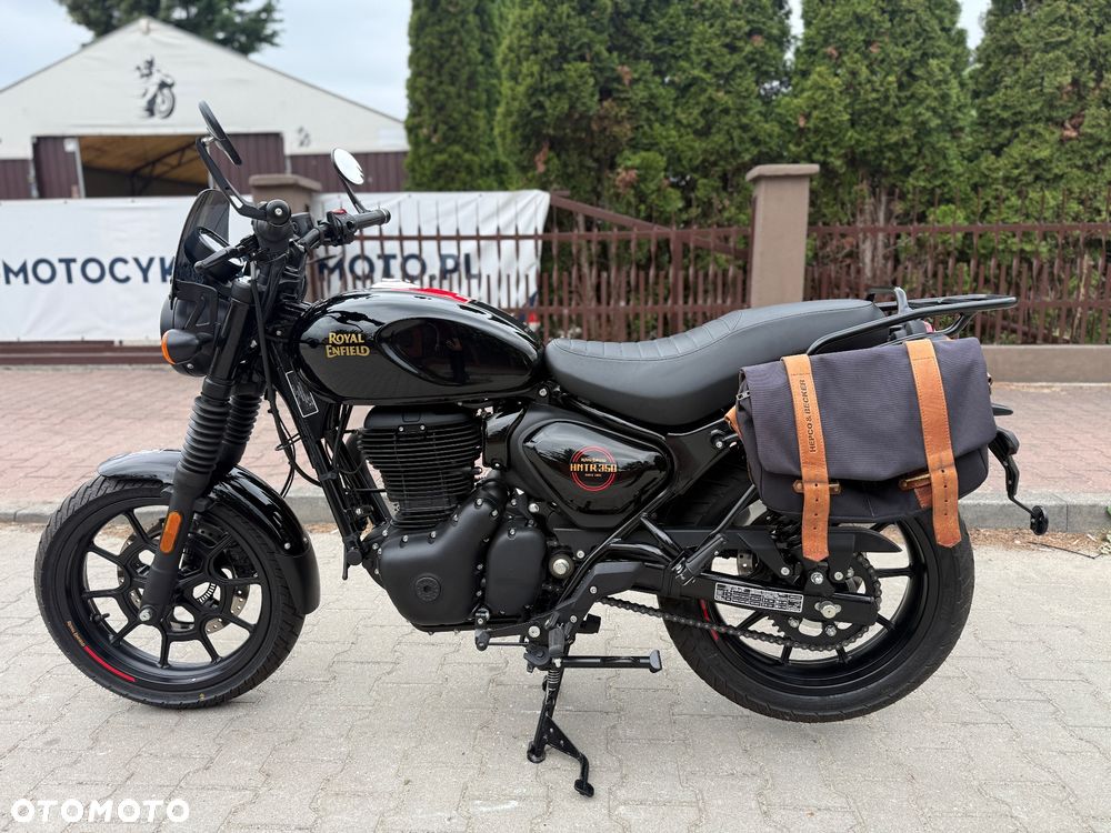Royal Enfield HNTR - 20