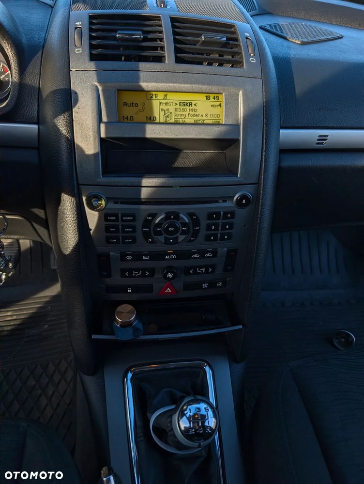 Peugeot 407 1.8 Presence - 22