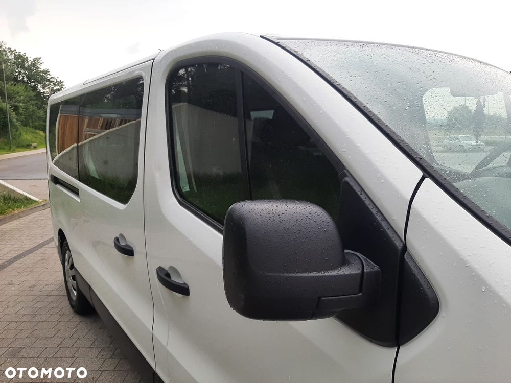 Opel Vivaro - 15
