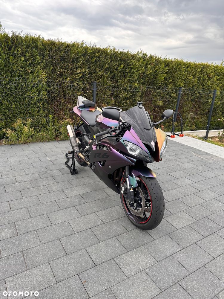 Yamaha R6 - 1
