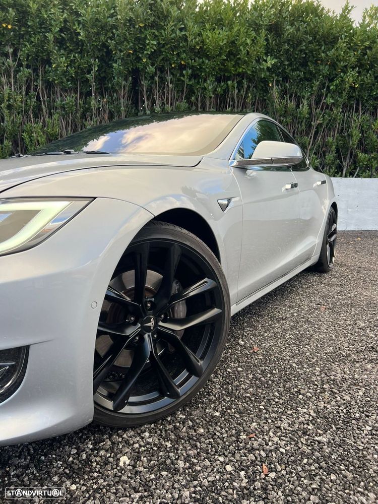 Tesla Model S Long Range AWD - 19