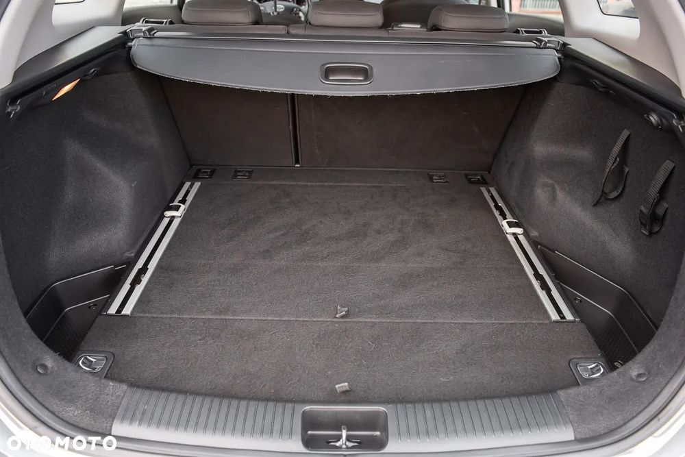 Kia Ceed 1.6 CRDi 128 Spirit - 28