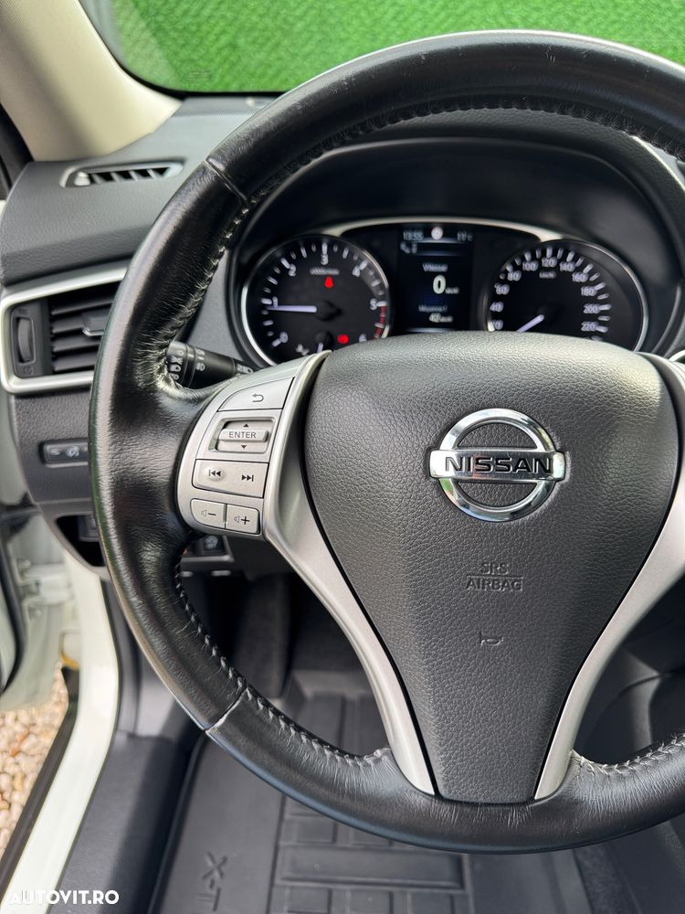 Nissan X-Trail 1.6 dCi ALL-MODE 4x4i Tekna - 16