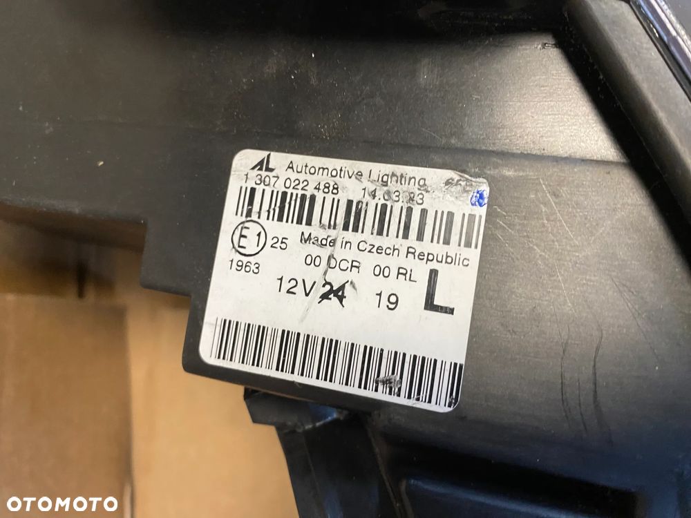 lampy audi a3 8P bi xenon nie skrętny komplet eu całe - 4