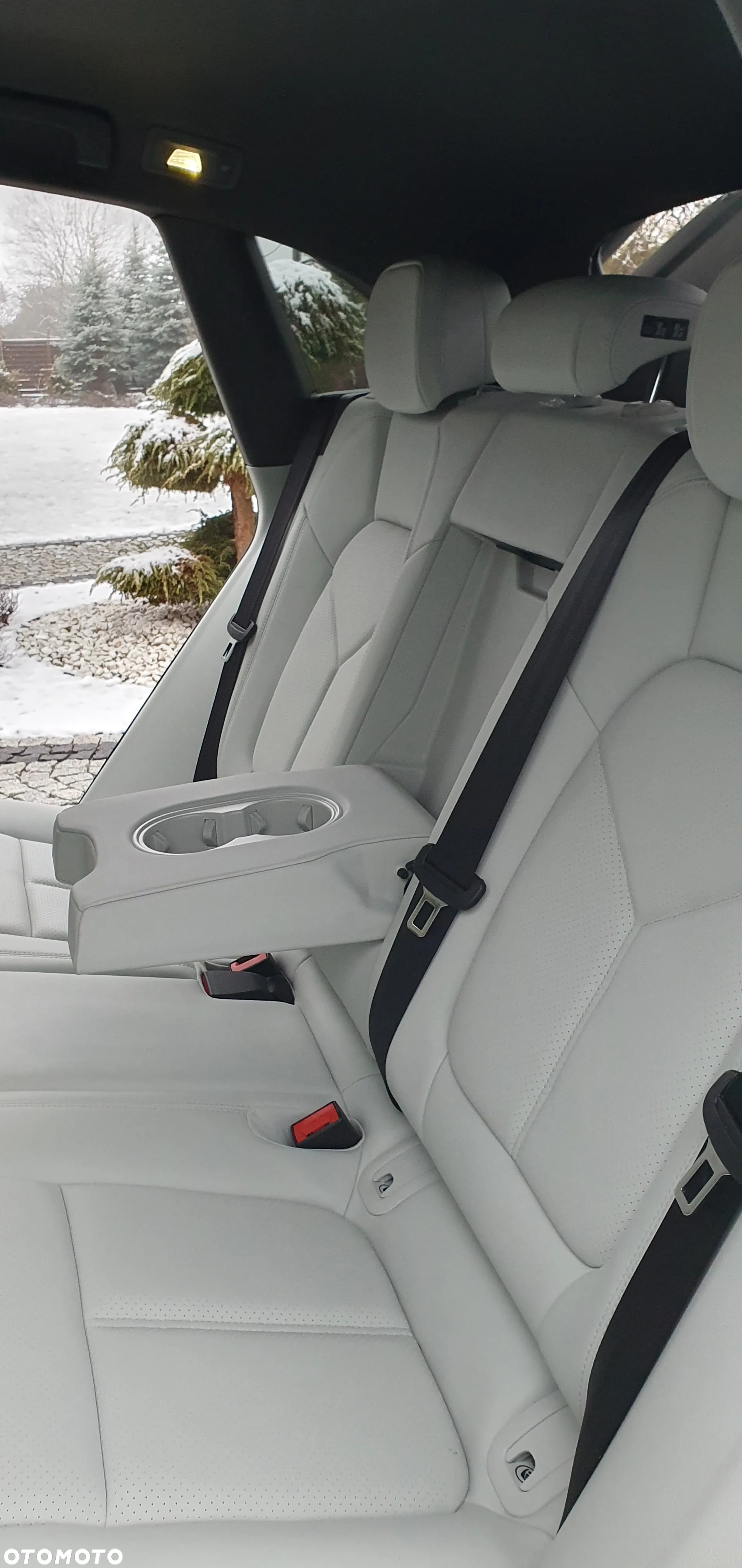 Porsche Macan Standard - 8