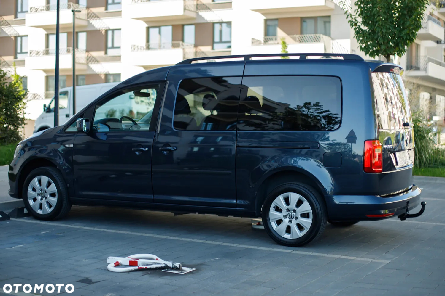 Volkswagen Caddy 2.0 TDI BMT (7-Si.) Life Maxi - 11