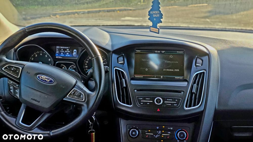 Ford Focus - 8