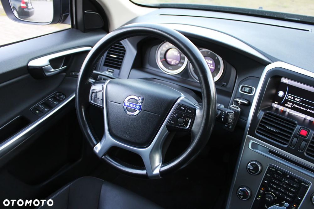 Volvo XC 60 - 19
