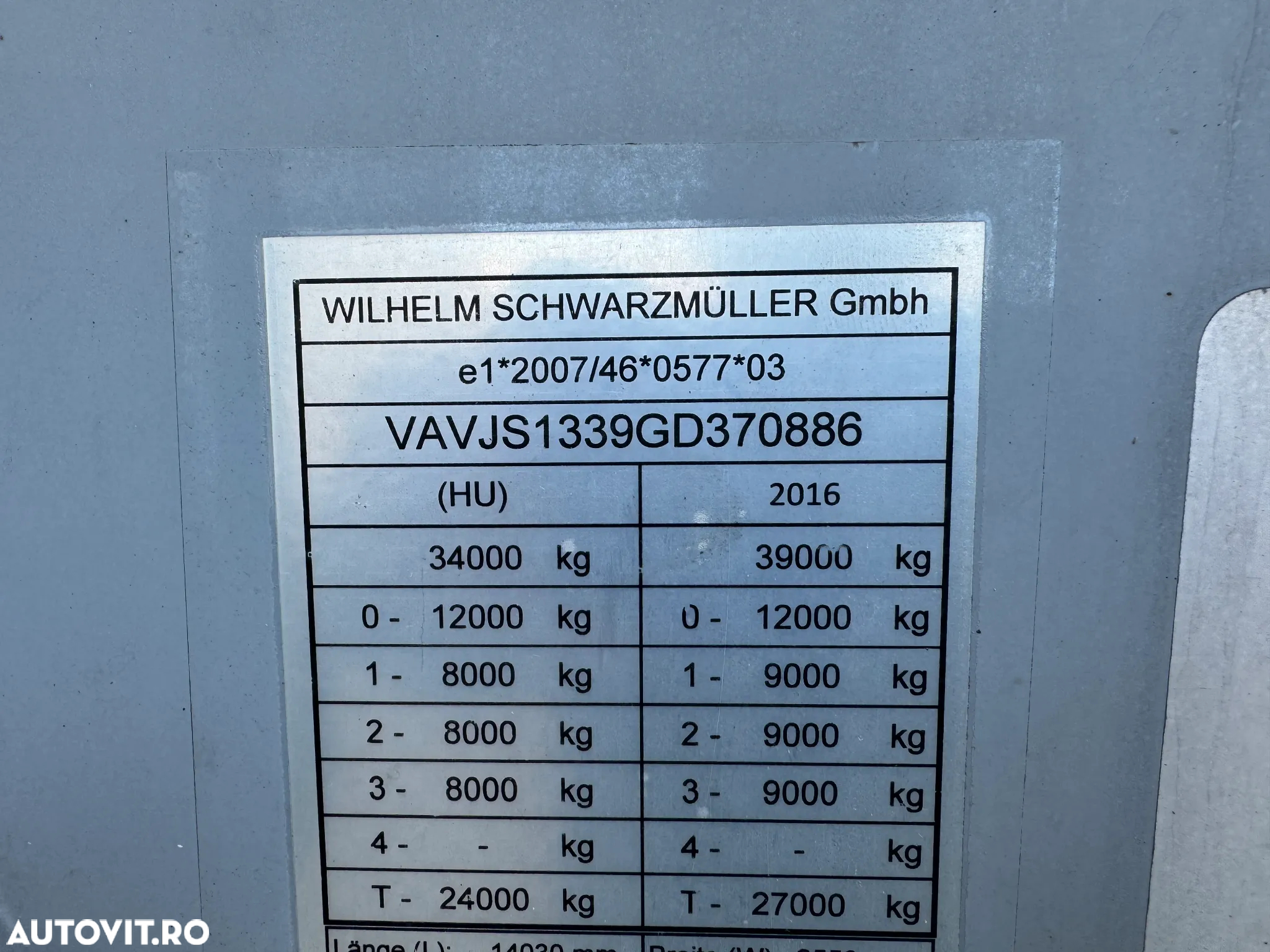 Schwarzmuller Walking Floor - 20