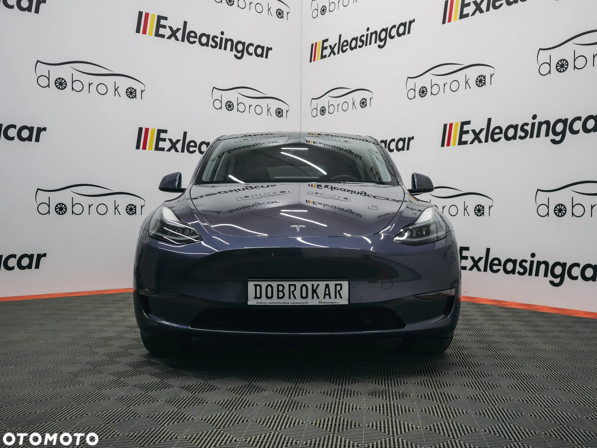 Tesla Y Model Long Range Dual Motor AWD - 3
