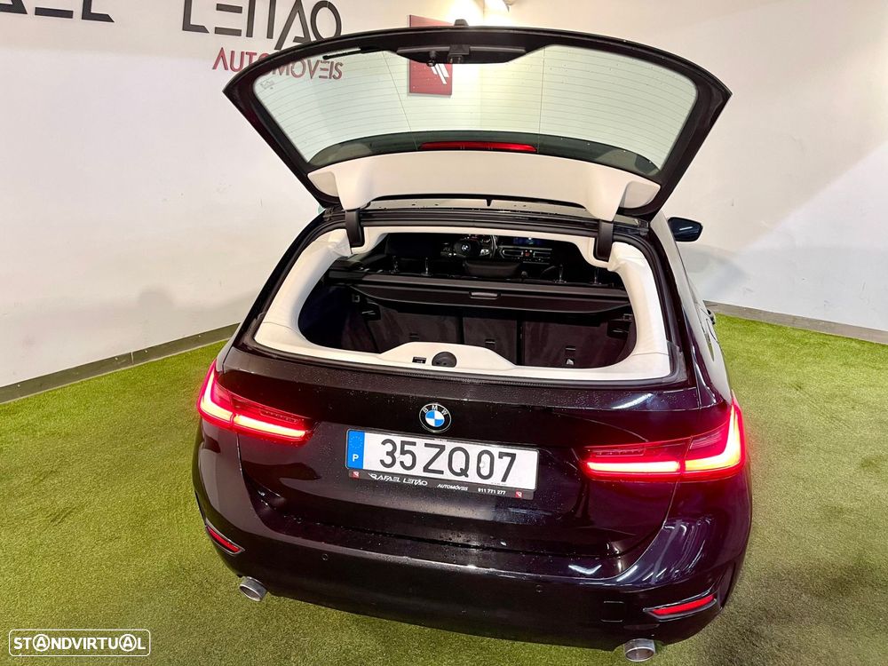 BMW 318 d Touring Advantage - 37