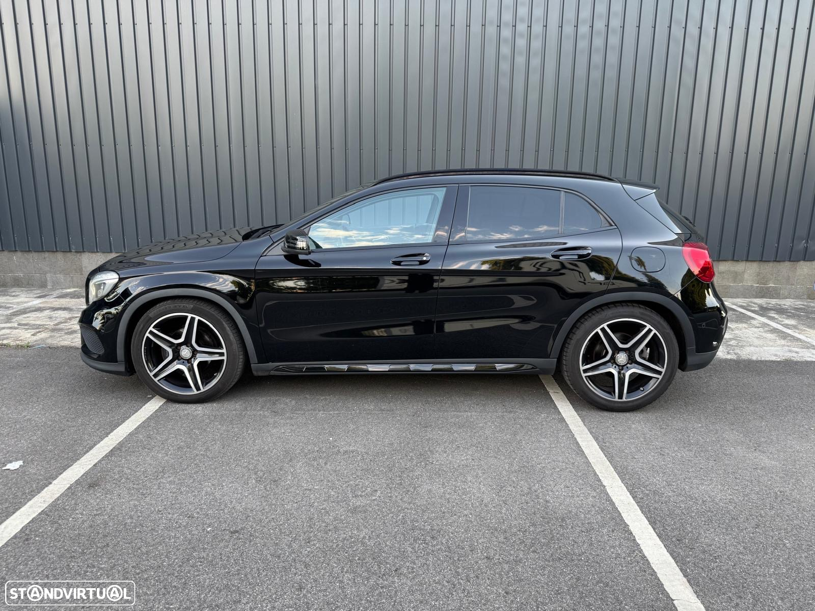Mercedes-Benz GLA 200 (CDI) d 4Matic 7G-DCT AMG Line - 14