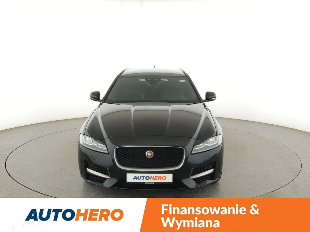 Jaguar XF 20d AWD R-Sport - 12