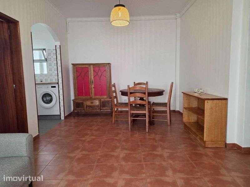 Arrenda-se apartamento T2 no - Grande imagem: 3/12