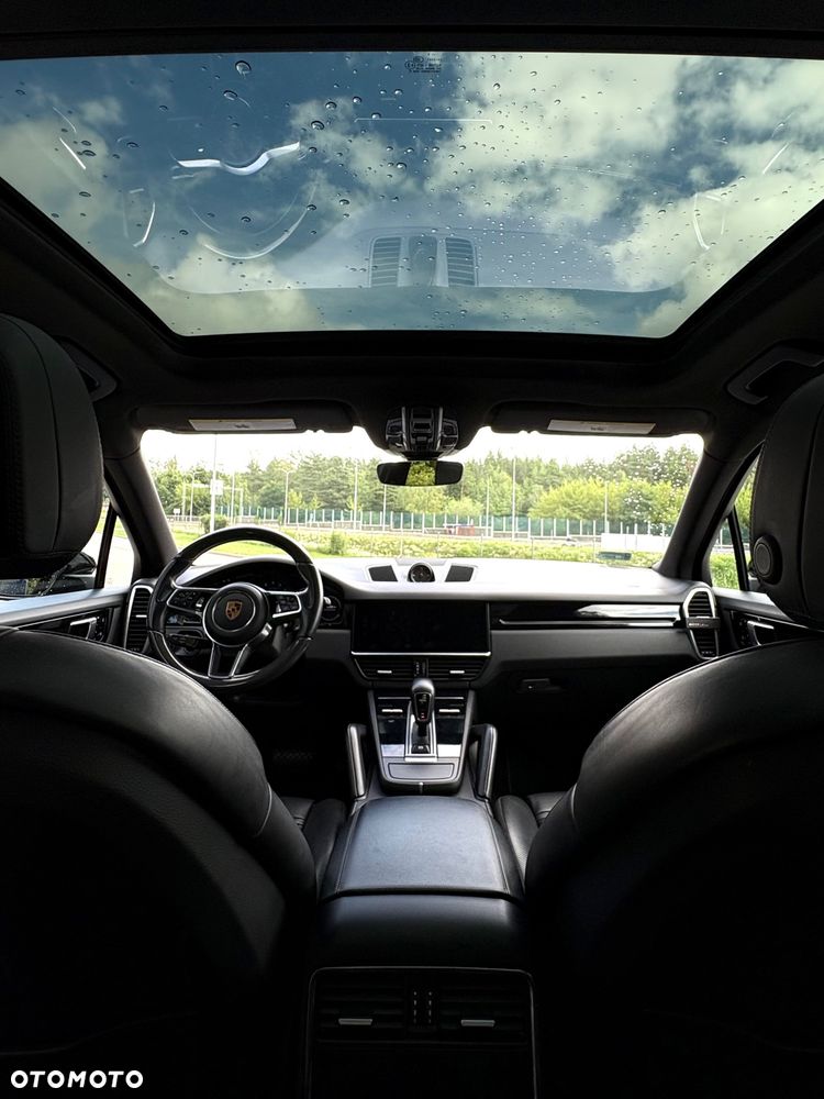 Porsche Cayenne Standard - 11
