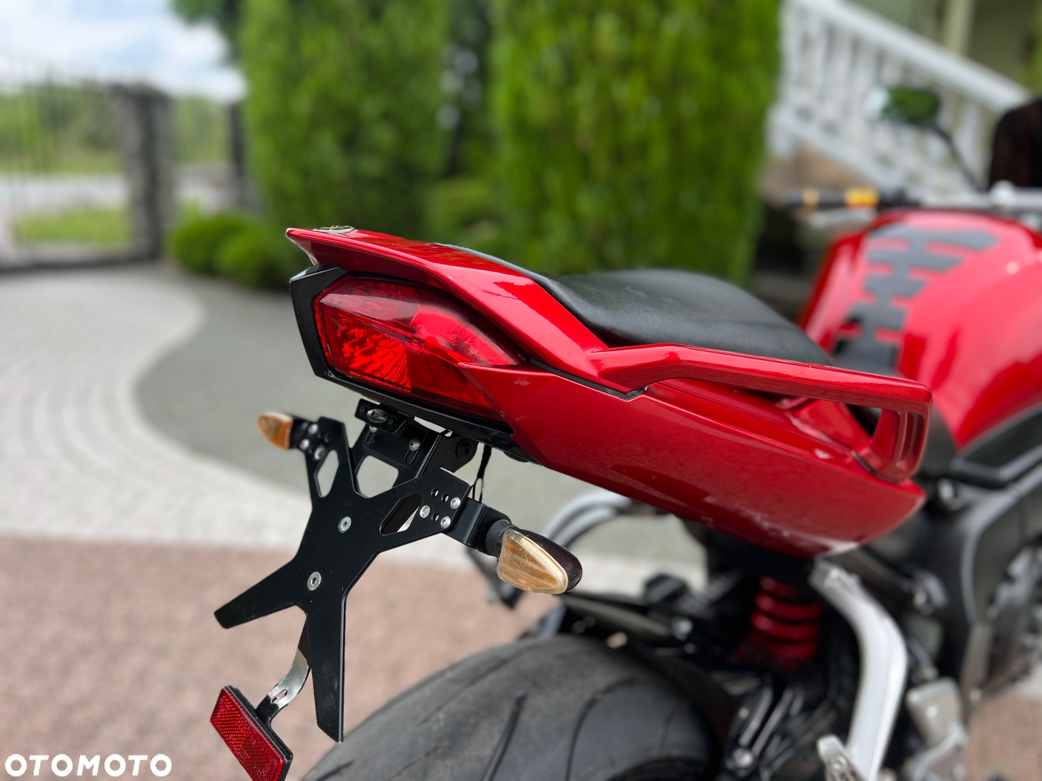 Yamaha FZ - 10